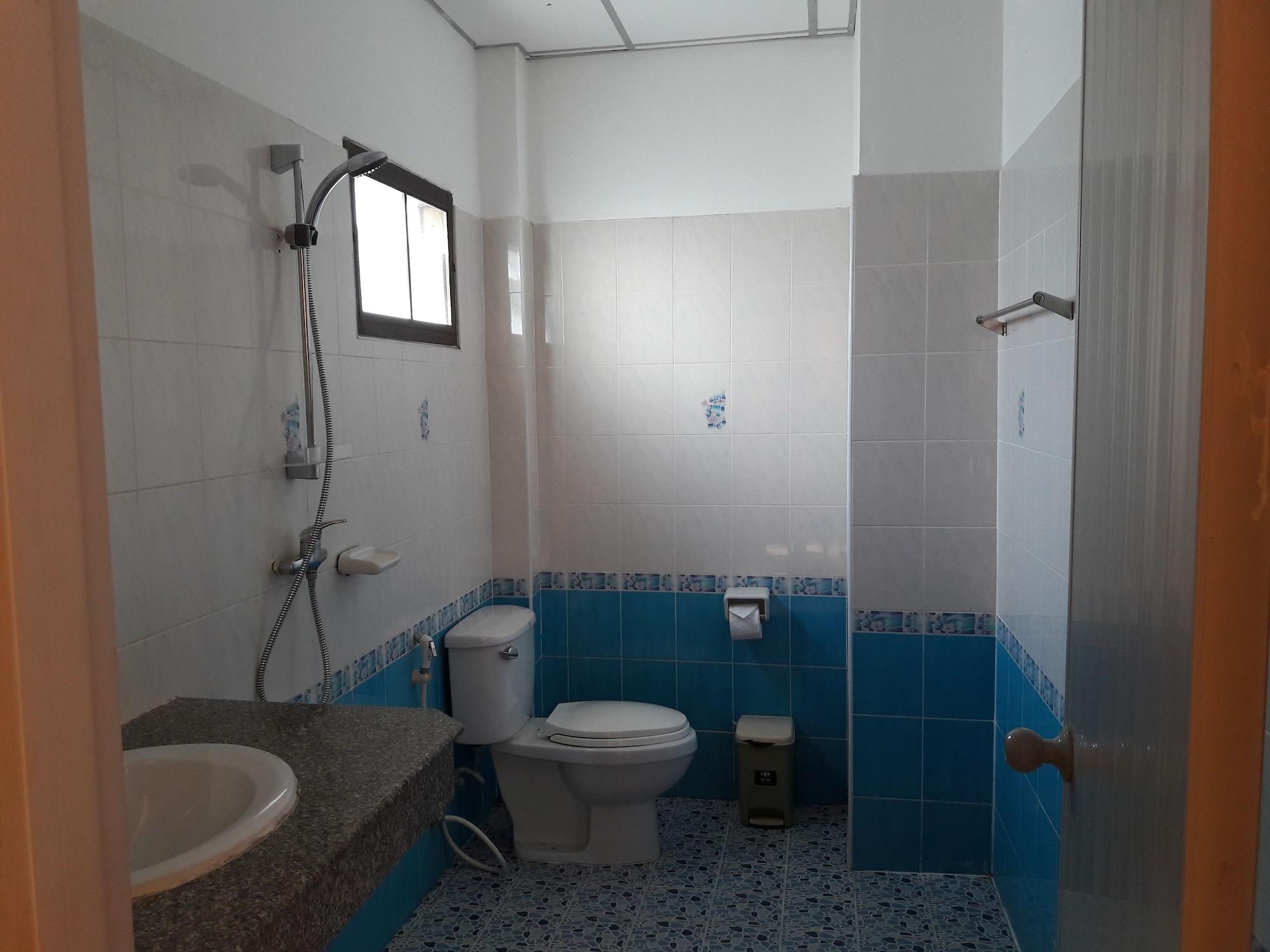 Green Mango Guesthouse Patong Exterior photo